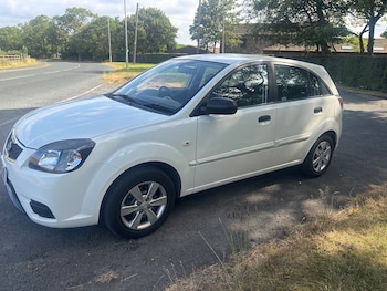 Used Kia Rio 2010 for sale - 79341678: Photo