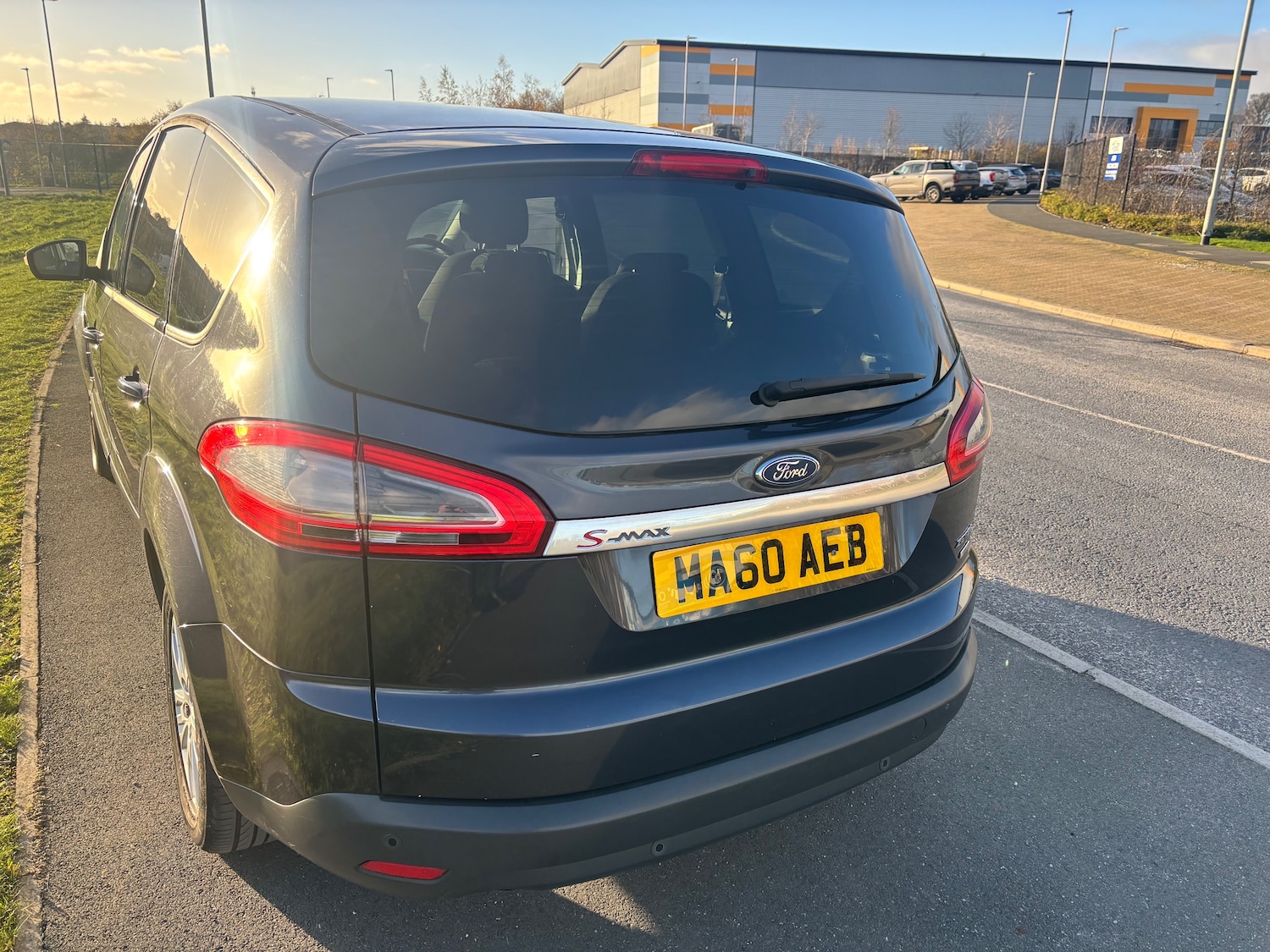 Used Ford S-Max 2010 for sale - 77639502: Photo 8