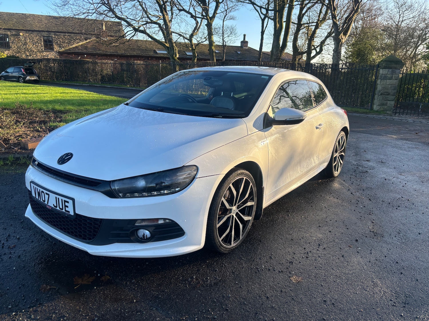 Used Volkswagen Scirocco for sale - 77639495: Photo 3
