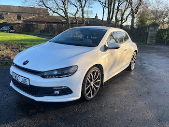 Used Volkswagen Scirocco 2012 for sale - 77639495: Photo