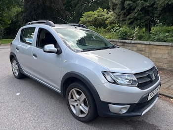 Used Dacia Sandero Stepway 2013 for sale - 78956475: Photo