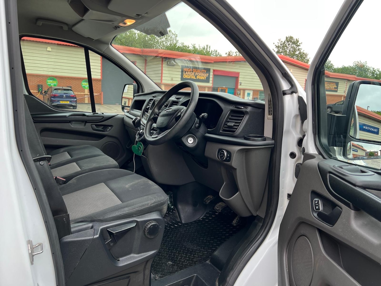 Used Ford Transit Custom 2018 for sale - 77639505: Photo 12