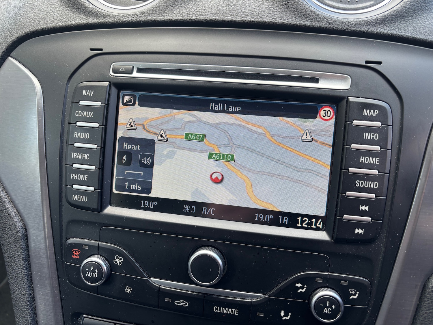 Used Ford Mondeo 2014 for sale - 78009203: Photo 27