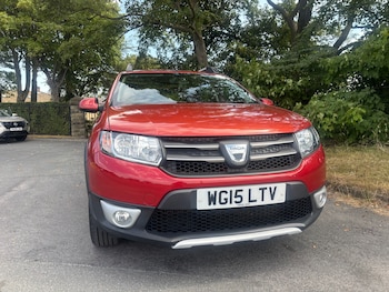 Used Dacia Sandero Stepway 2015 for sale - 79410149: Photo