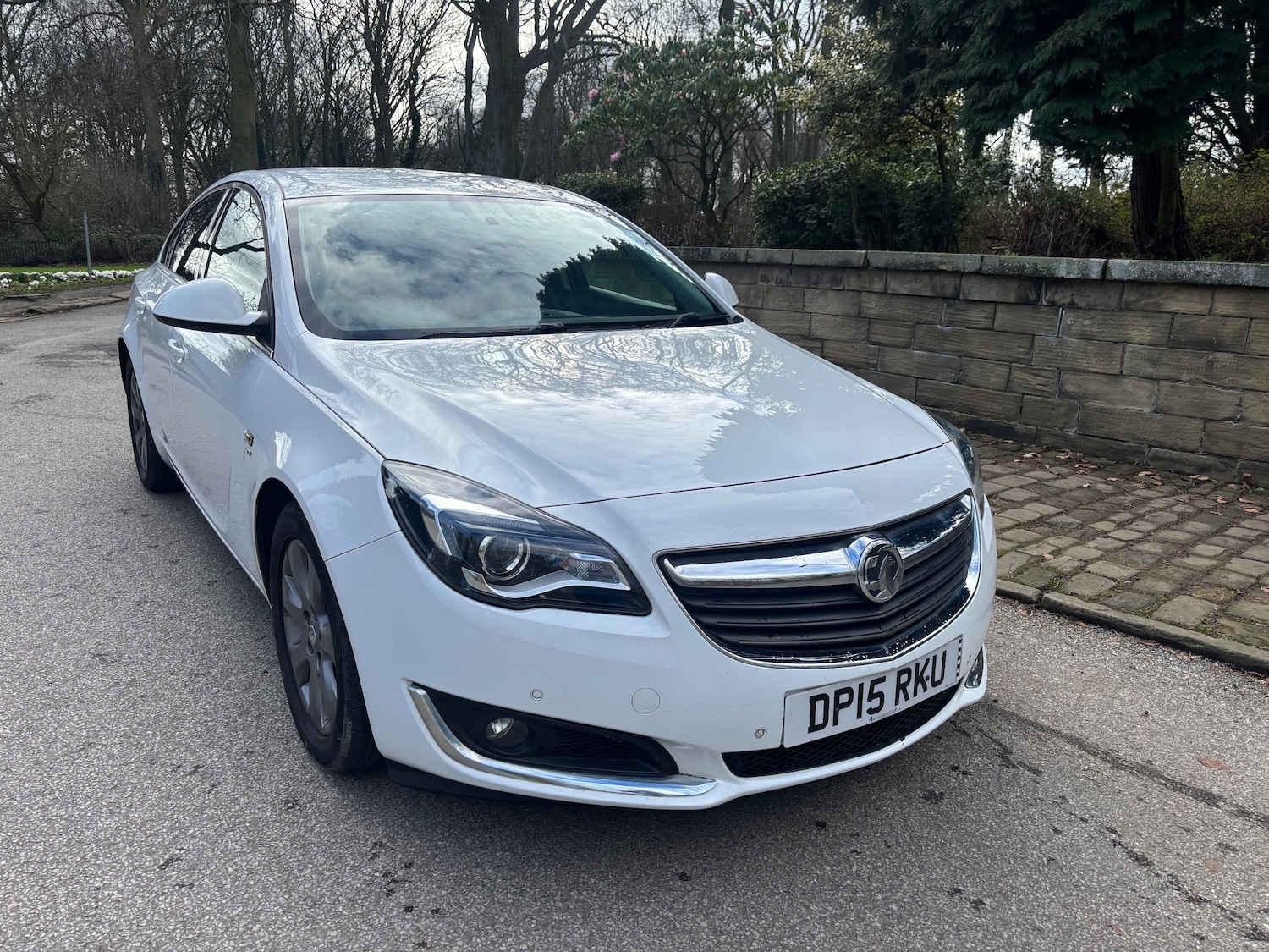 Used Vauxhall Insignia 2015 for sale - 77719050: Photo 2