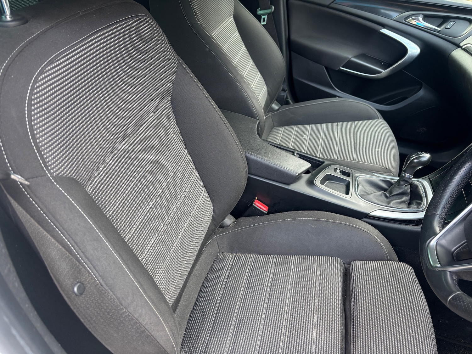 Used Vauxhall Insignia 2015 for sale - 77719050: Photo 21