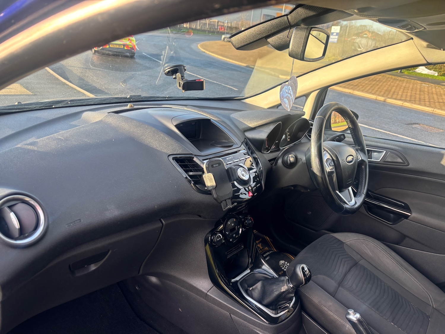 Used Ford Fiesta 2014 for sale - 77639500: Photo 15