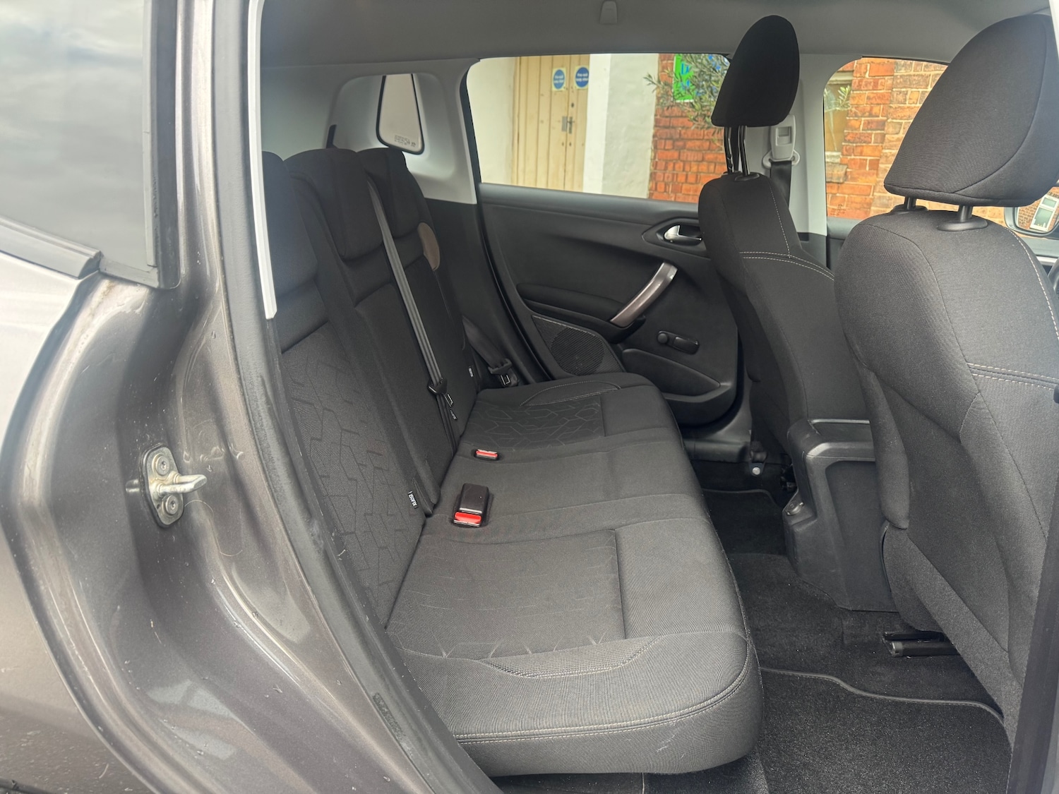 Used Peugeot 2008 2016 for sale - 77165483: Photo 12