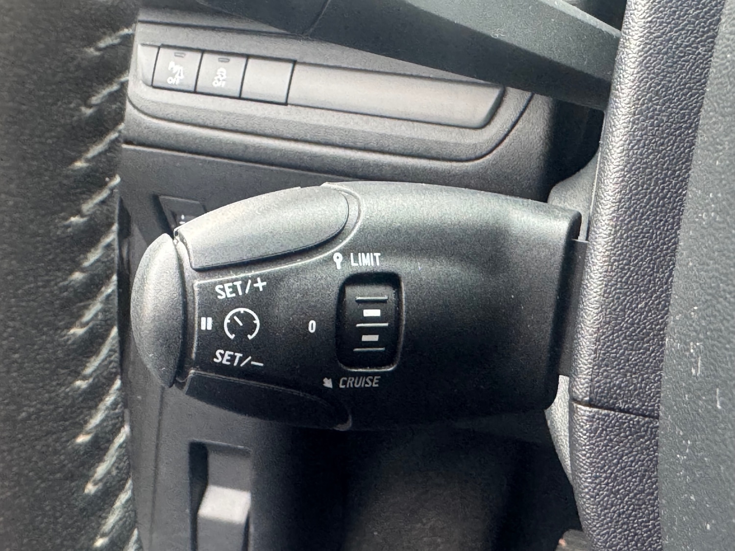 Used Peugeot 2008 2016 for sale - 77165483: Photo 14