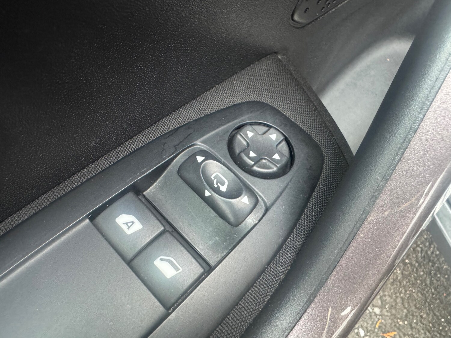 Used Peugeot 2008 2016 for sale - 77165483: Photo 15