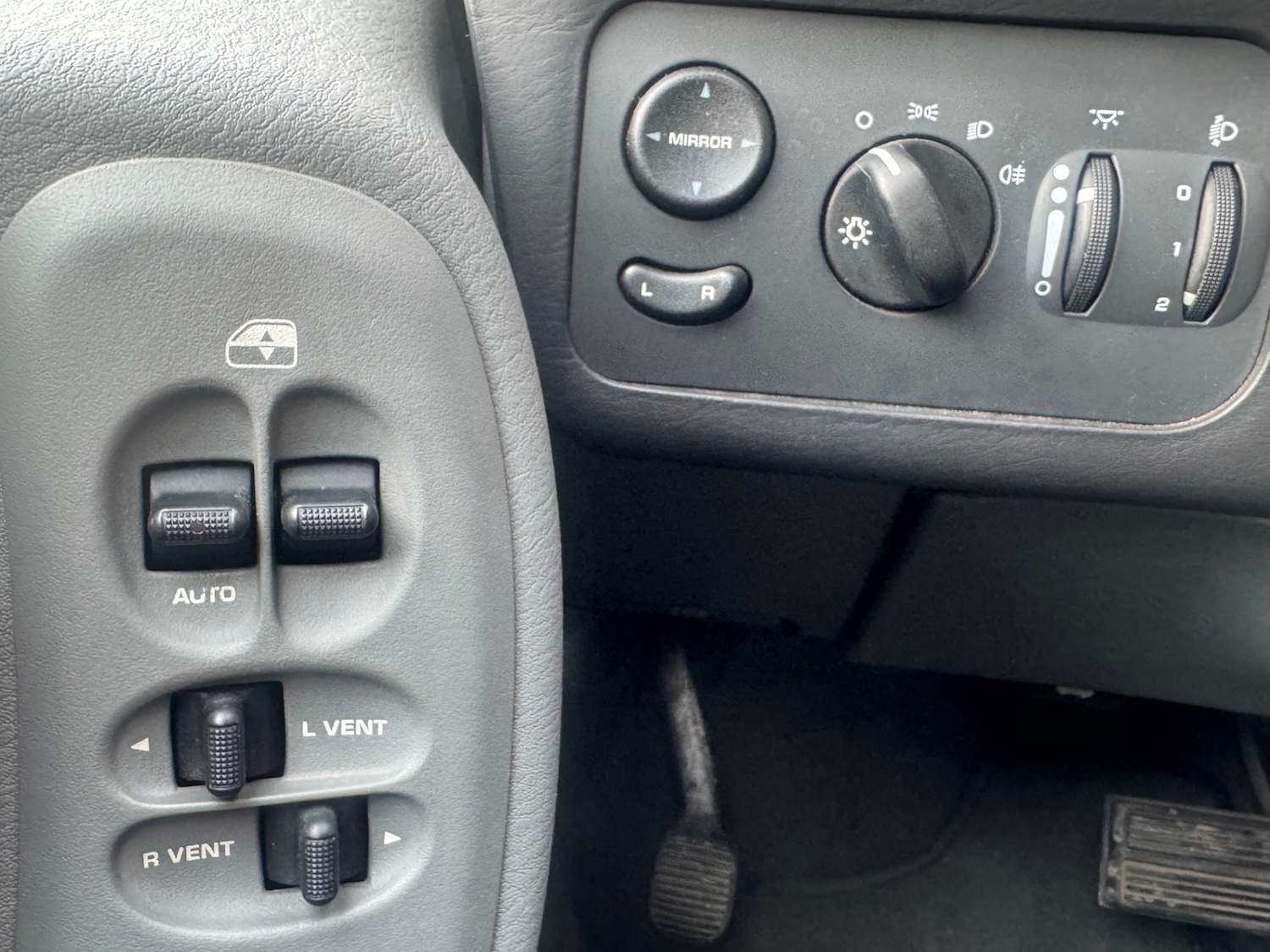 Used Chrysler Voyager 2005 for sale - 77776962: Photo 15