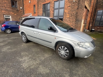 Used Chrysler Voyager 2005 for sale - 77776962: Photo