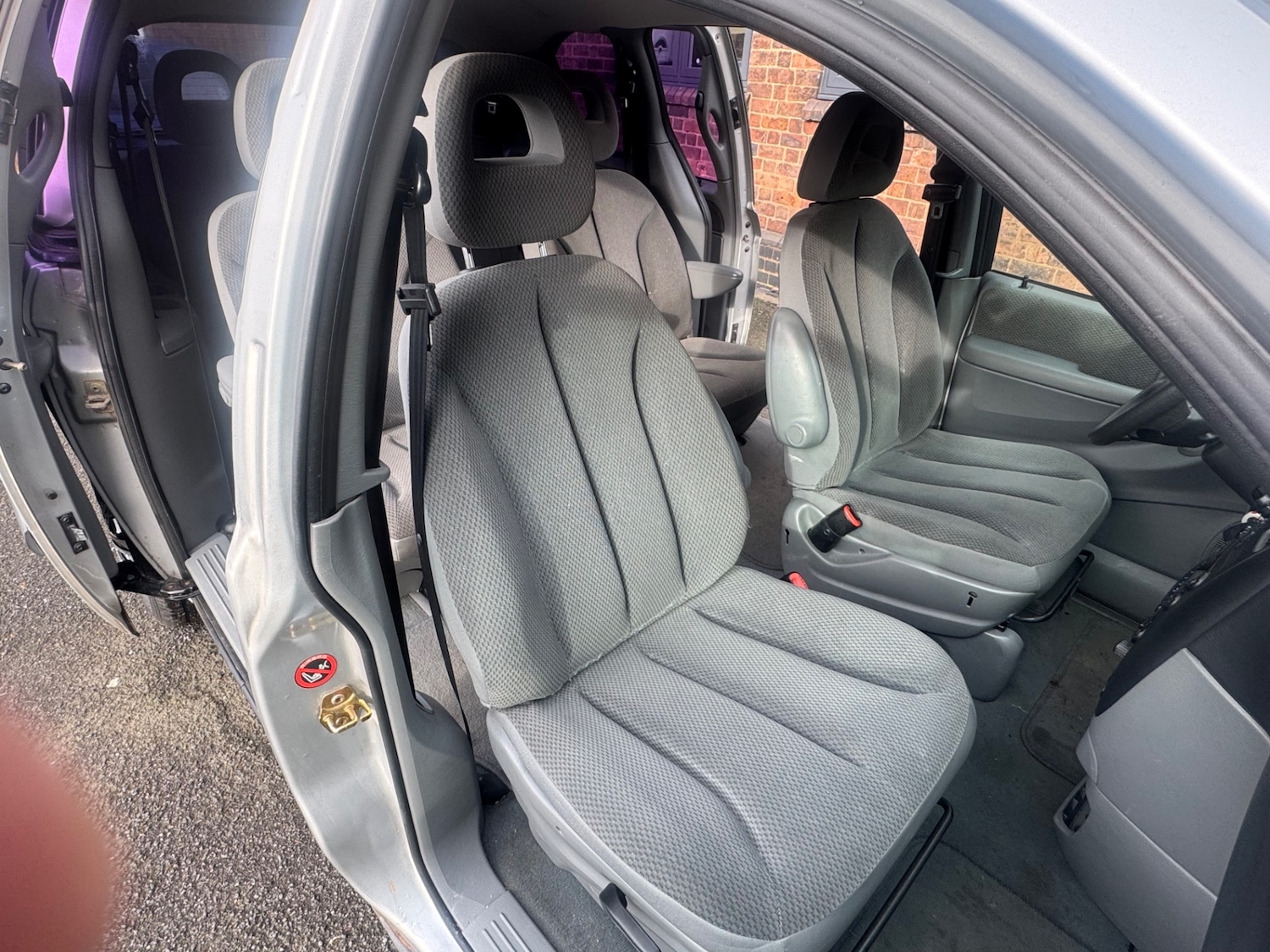 Used Chrysler Voyager 2005 for sale - 77776962: Photo 9