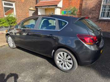 Used Vauxhall Astra 2012 for sale - 72987300: Photo