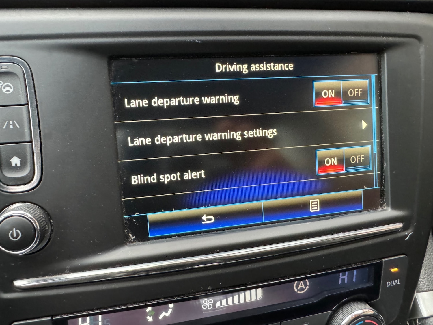 Used Renault Kadjar 2018 for sale - 77085442: Photo 15