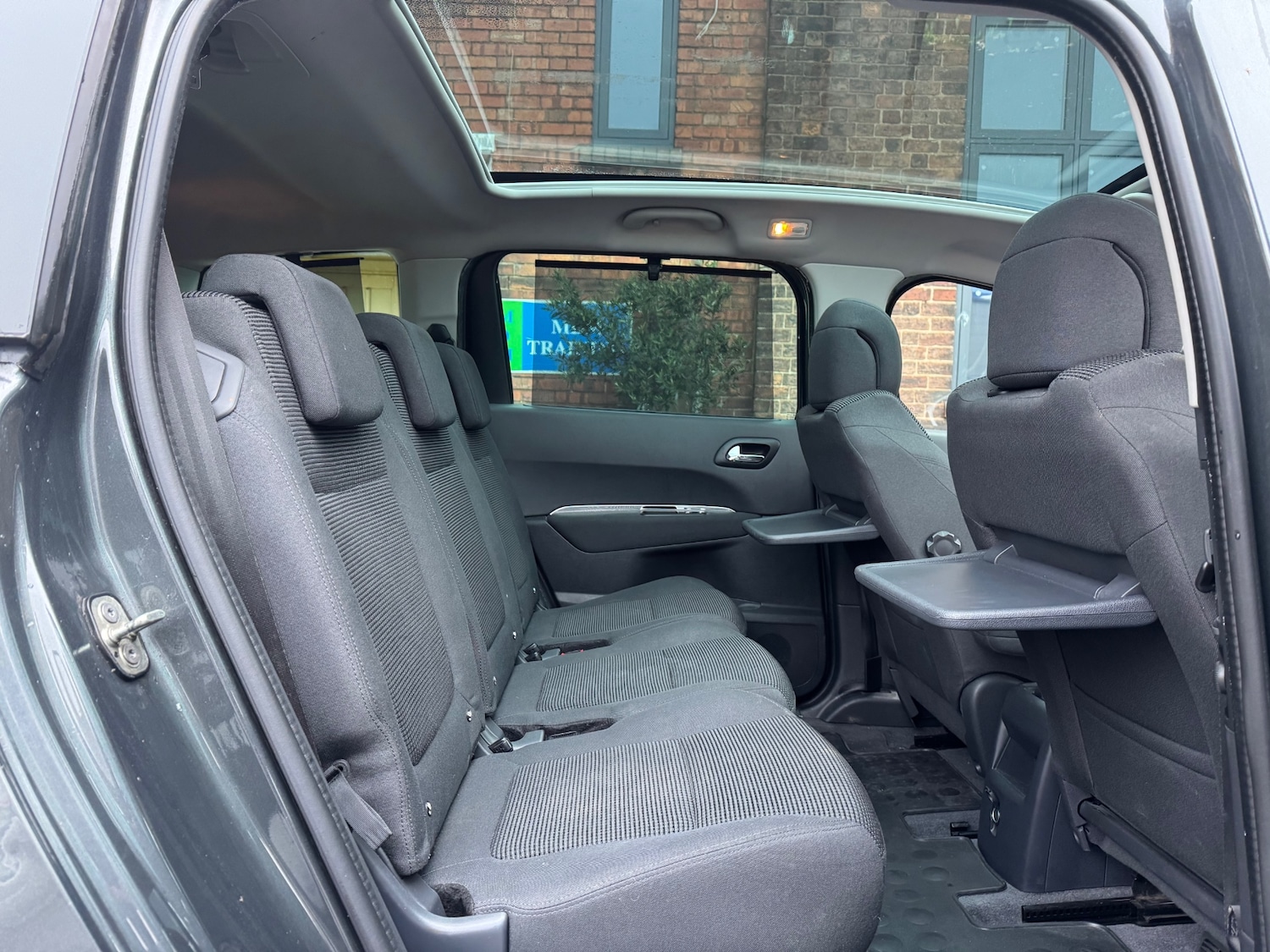 Used Peugeot 5008 2015 for sale - 77490093: Photo 13