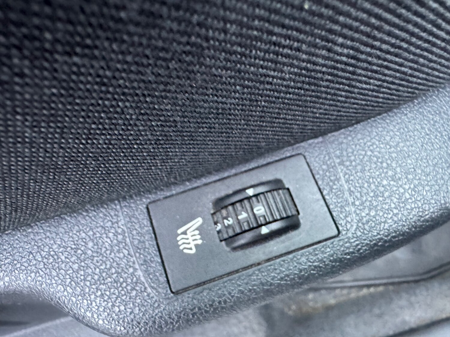 Used Peugeot 5008 2015 for sale - 77490093: Photo 18