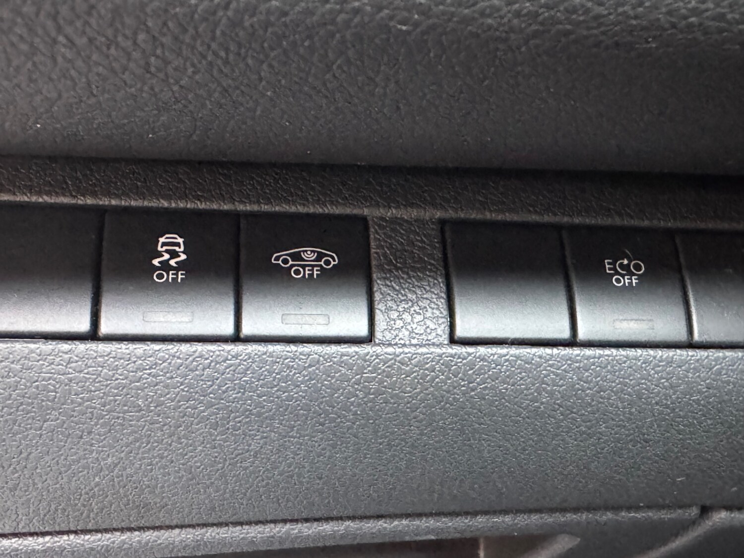 Used Peugeot 5008 2015 for sale - 77490093: Photo 29