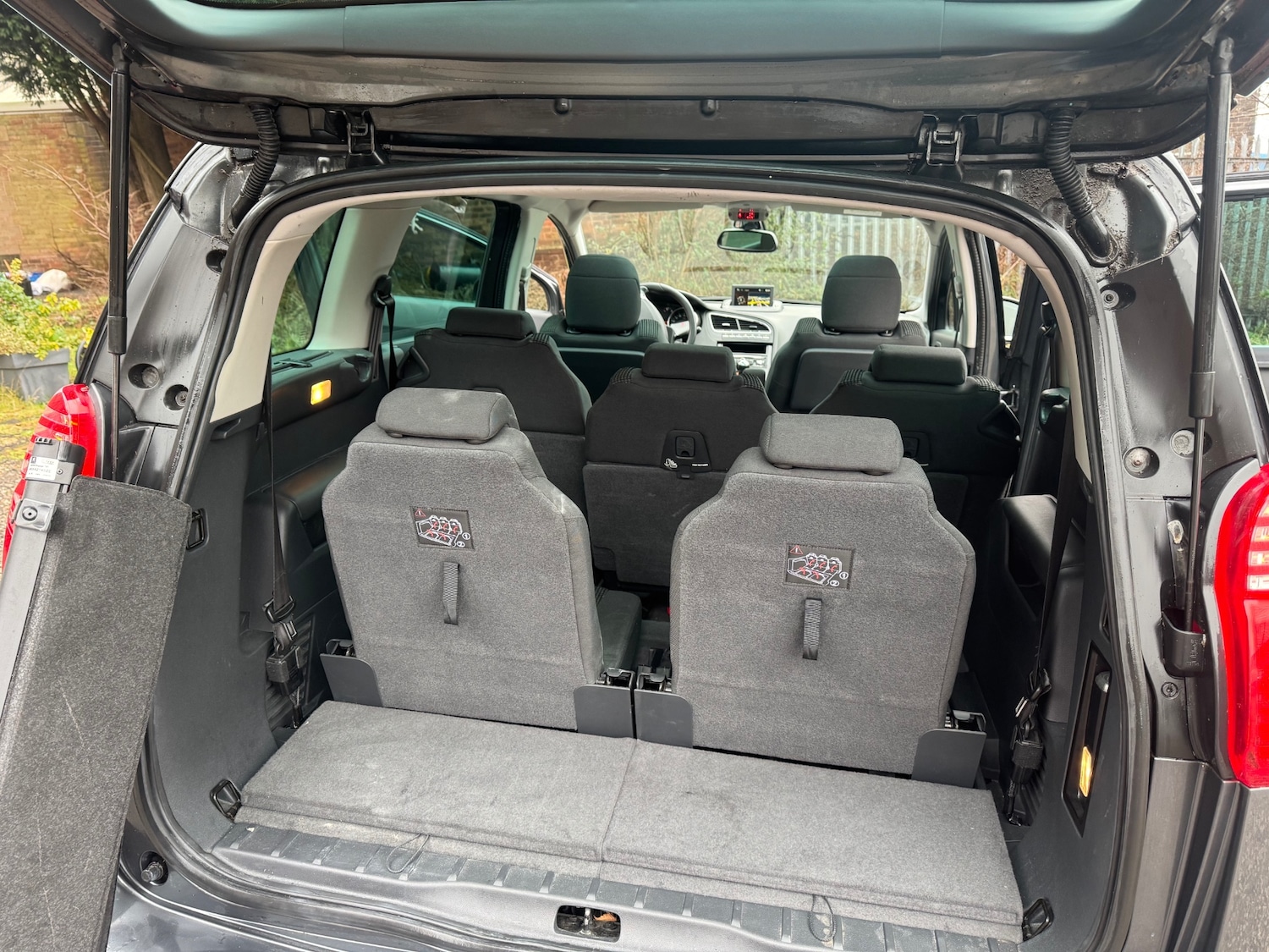 Used Peugeot 5008 2015 for sale - 77490093: Photo 8