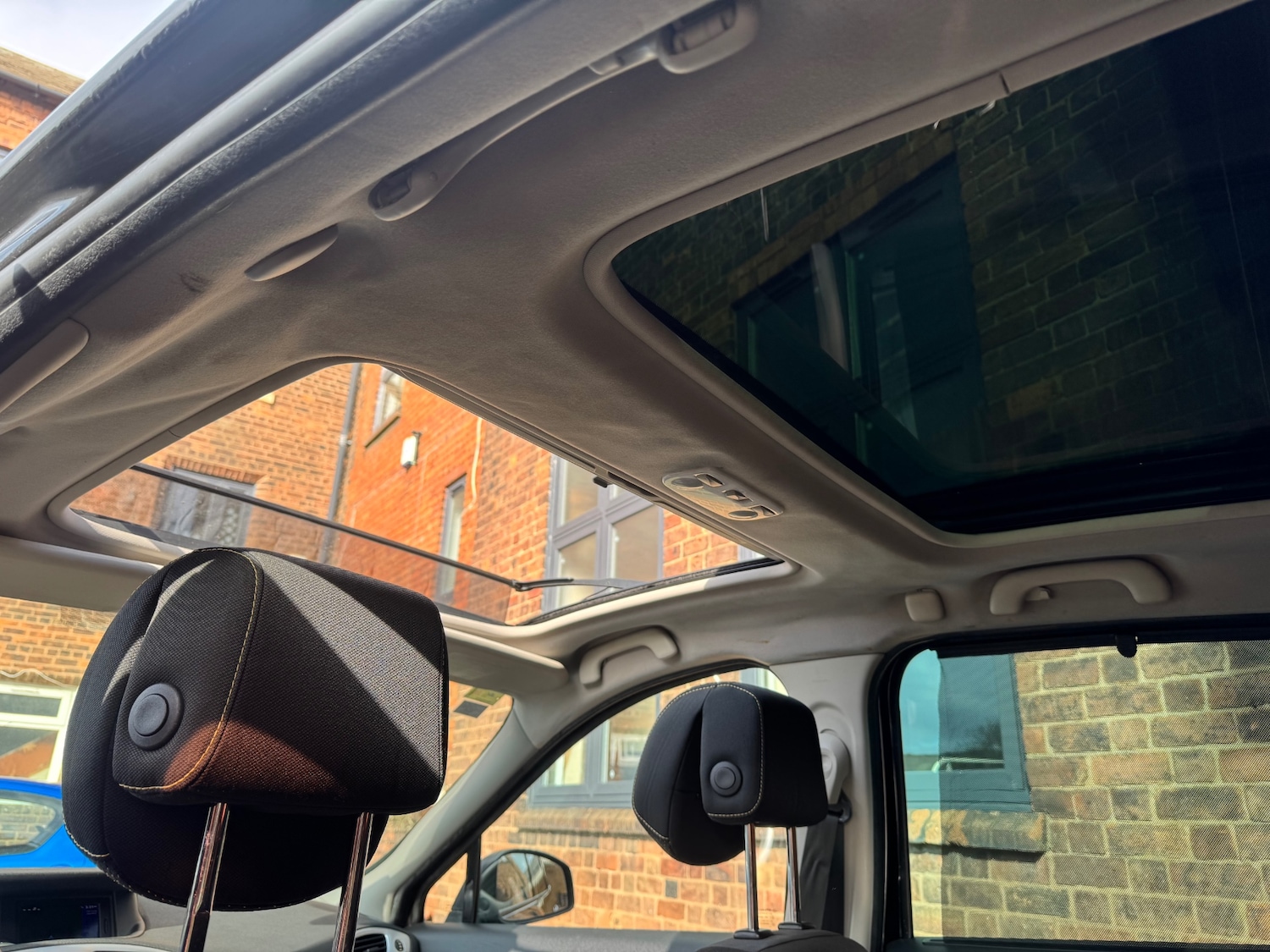 Used Renault Megane 2010 for sale - 77778533: Photo 15