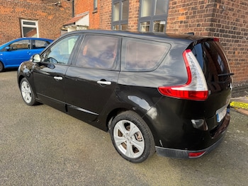 2010 - SPAIN SPANISH+LHD LEFT HAND DRIVE+RENAULT MEGANE SCENIC+7 SEATS+ITV JULY 26 5-Door