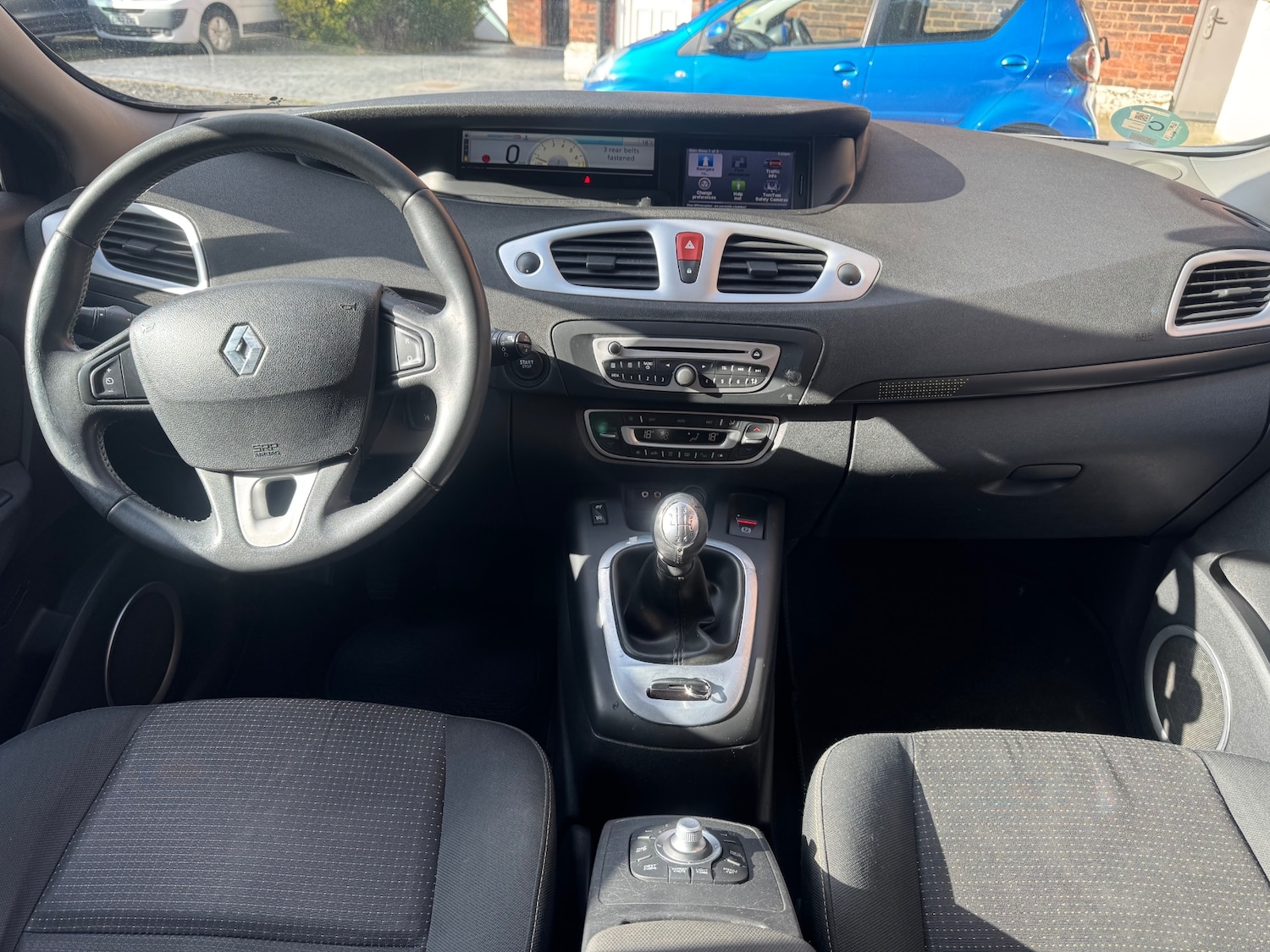 Used Renault Megane 2010 for sale - 77778533: Photo 7