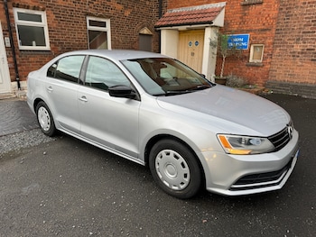 Used Volkswagen Jetta 2015 for sale - 76807980: Photo