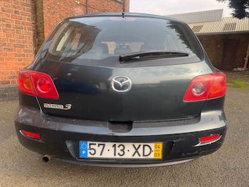 Used Mazda Mazda3 2004 for sale - 77776520: Photo