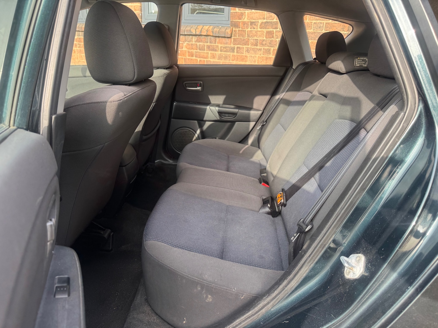 Used Mazda Mazda3 2004 for sale - 77776520: Photo 9