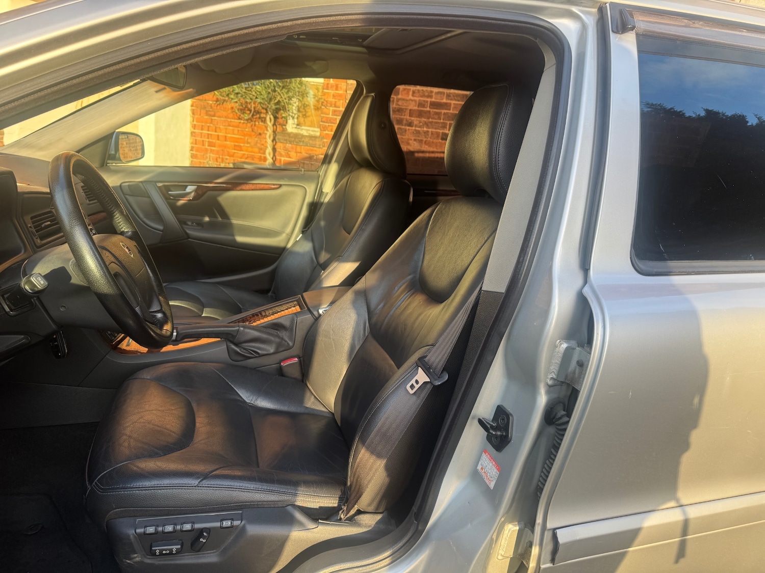 Used Volvo V70 2005 for sale - 77052167: Photo 10