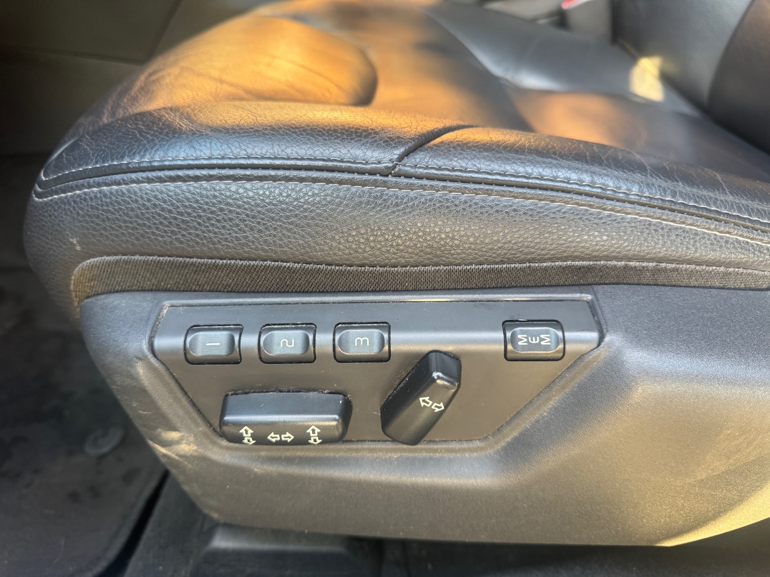 Used Volvo V70 2005 for sale - 77052167: Photo 16