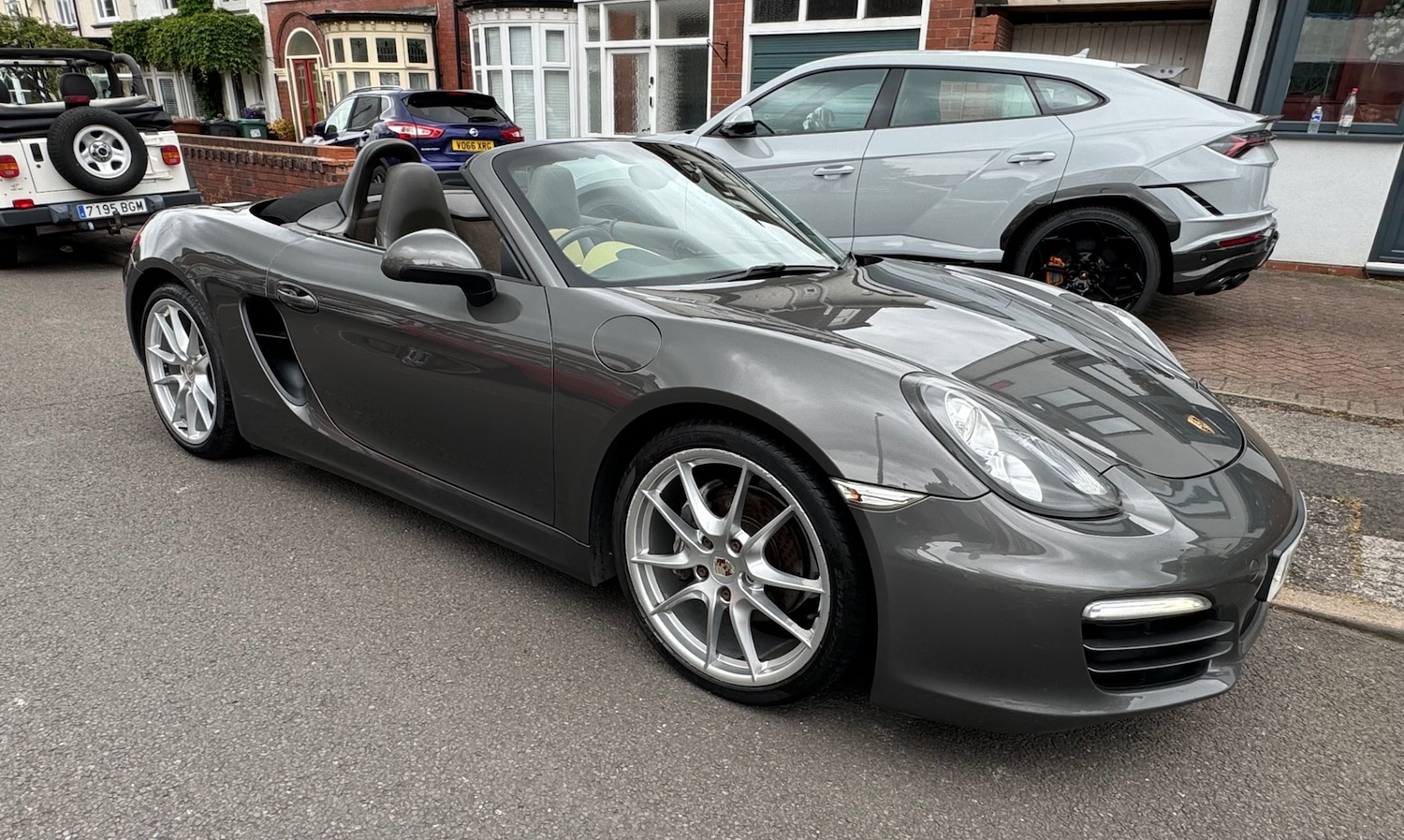 Used Porsche Boxster 2012 for sale - 76834728: Photo 2