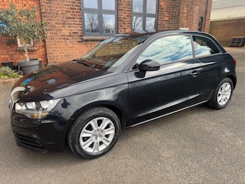 Used Audi A1 2011 for sale - 78219248: Photo