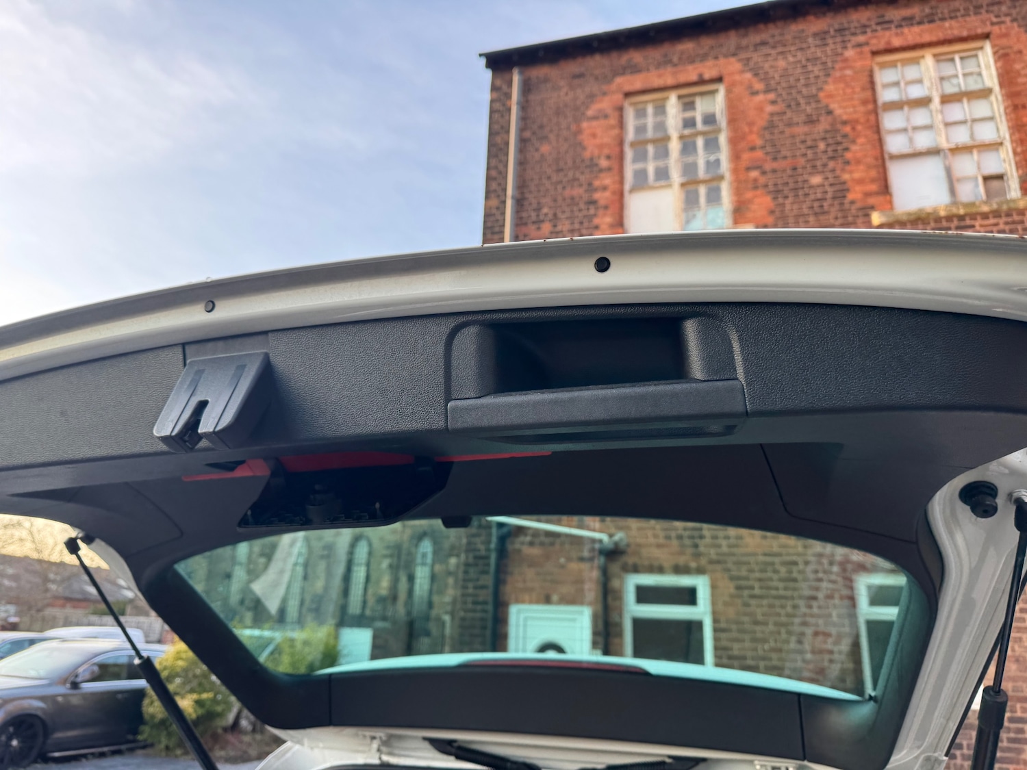 Used Volkswagen Tiguan 2018 for sale - 77800180: Photo 17