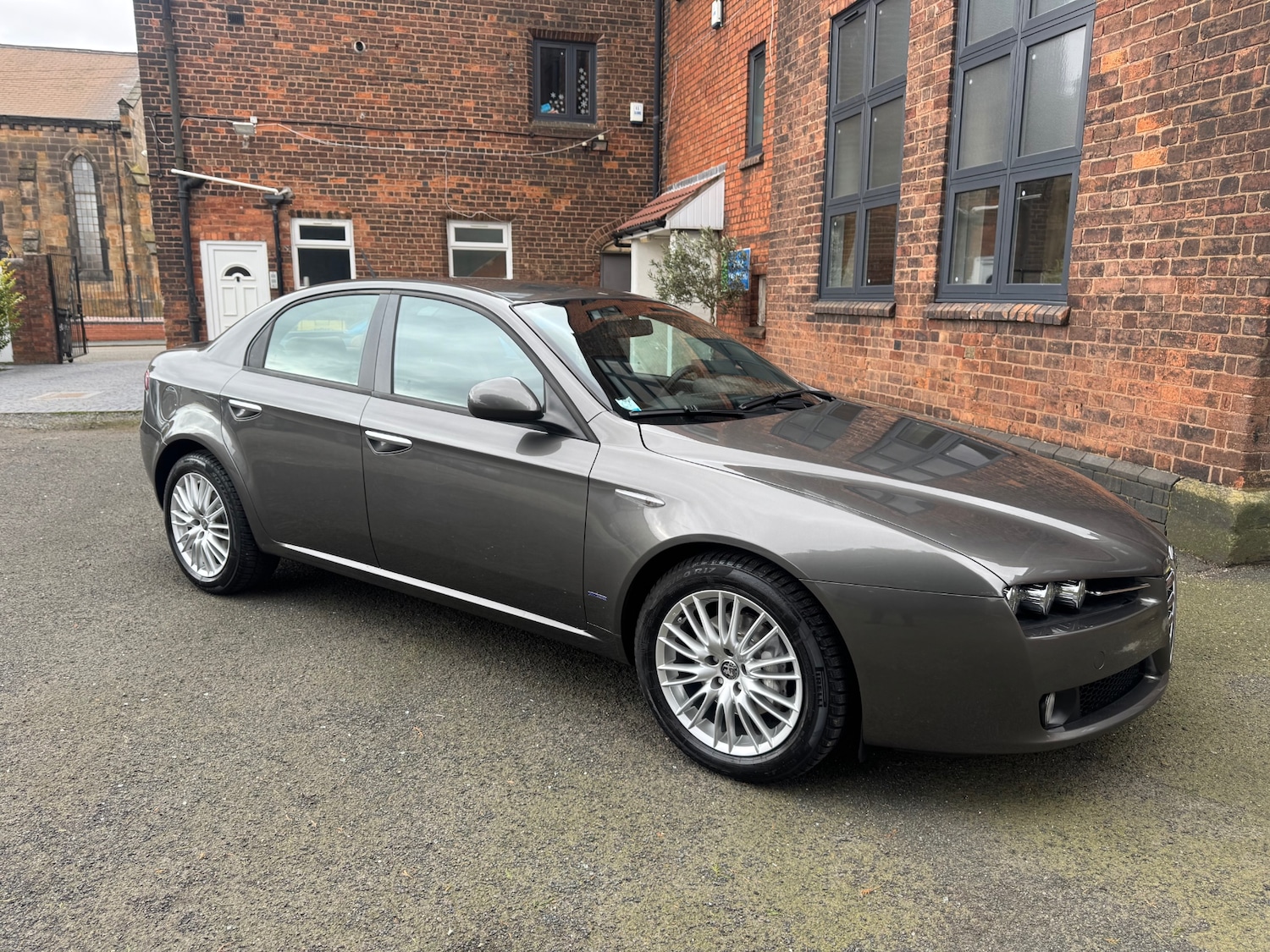 Used Alfa Romeo Other 2011 for sale - 77818533: Photo 2