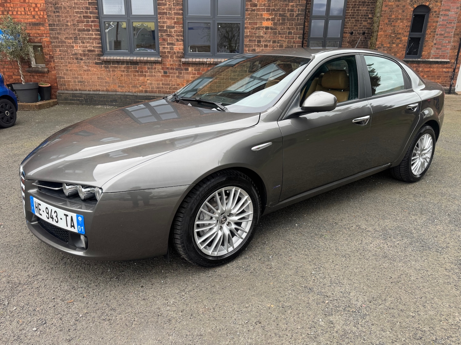 Used Alfa Romeo Other 2011 for sale - 77818533: Photo 4