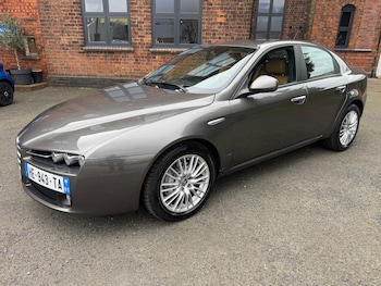 Used Alfa Romeo Other 2011 for sale - 77818533: Photo