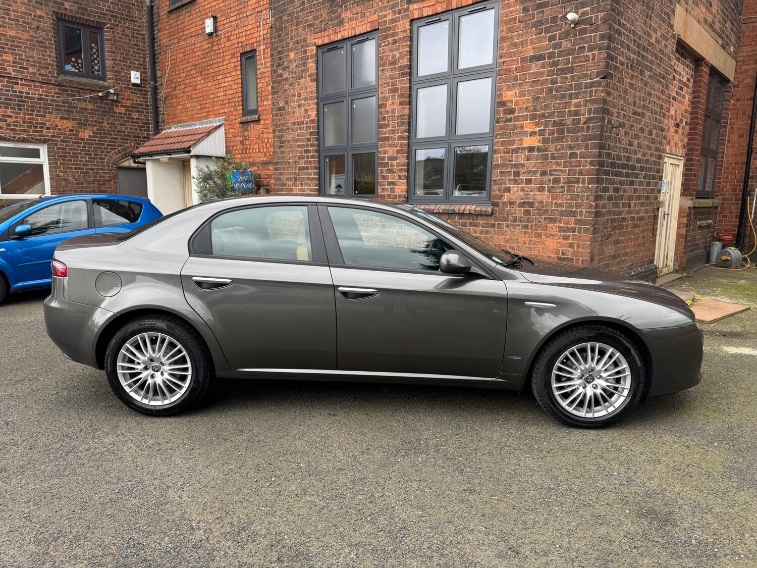 Used Alfa Romeo Other 2011 for sale - 77818533: Photo 8