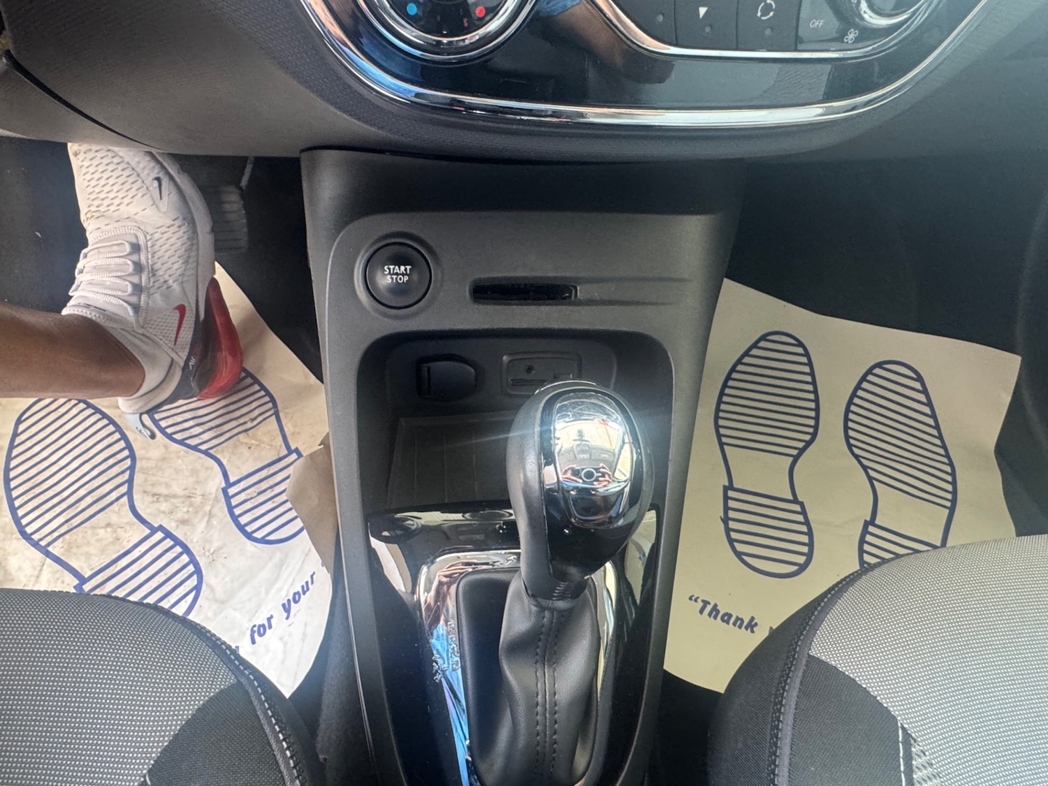 Used Renault Captur 2016 for sale - 77168625: Photo 4