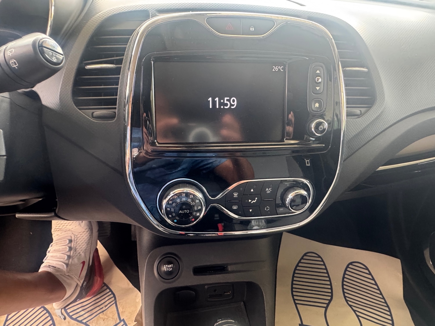 Used Renault Captur 2016 for sale - 77168625: Photo 8