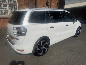 Used Citroen C4 Grand Picasso 2017 for sale - 75568496: Photo