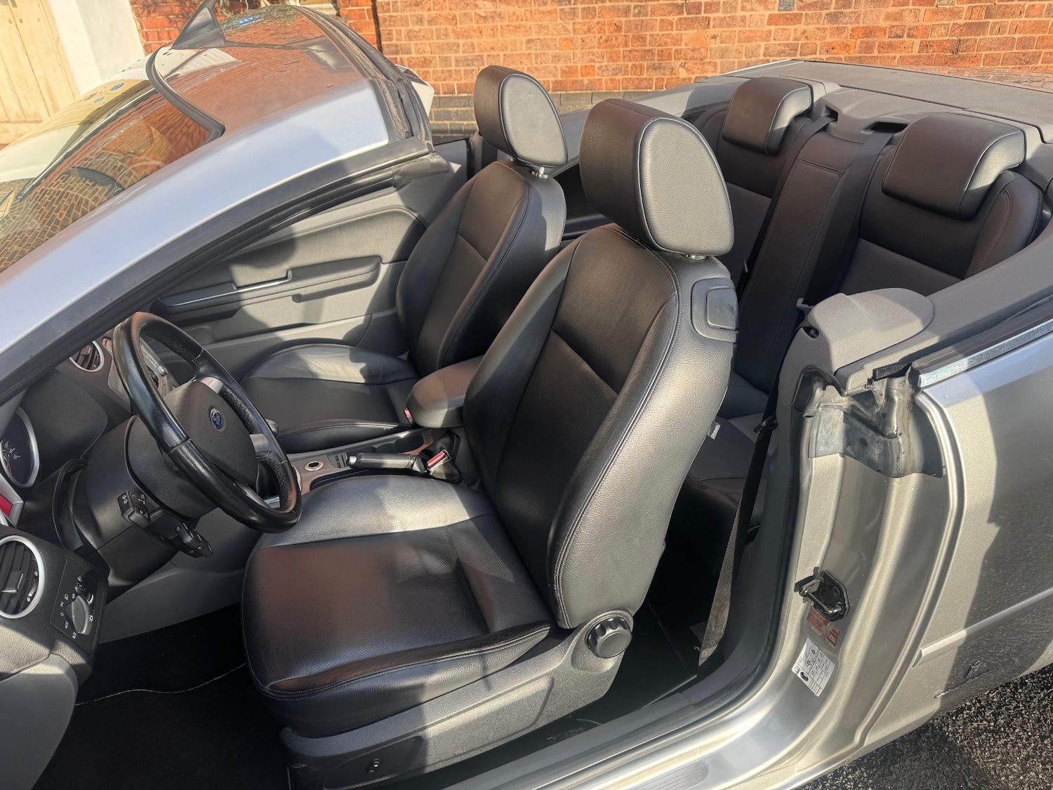 Used Ford Focus 2014 for sale - 76932132: Photo 9