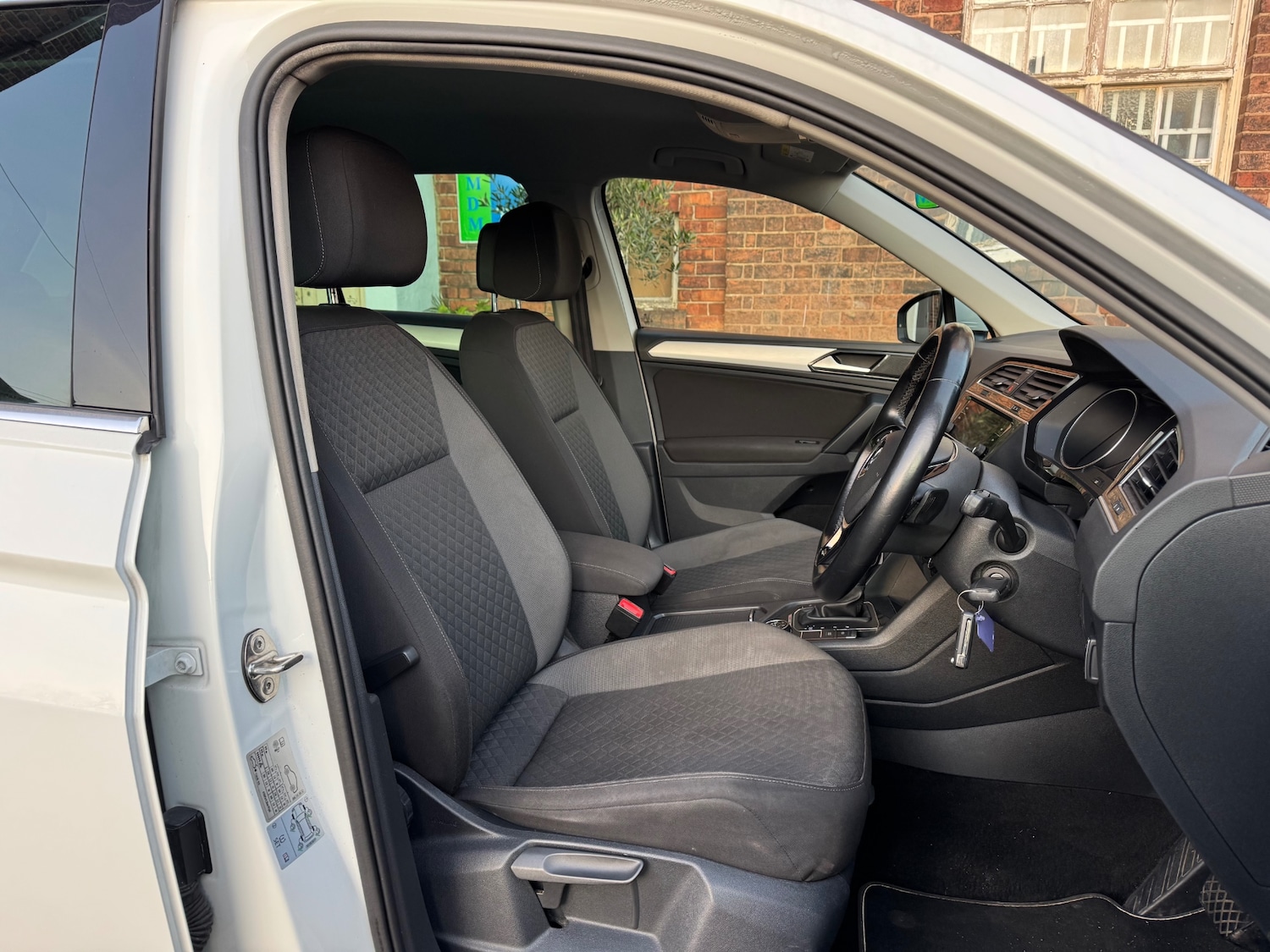 Used Volkswagen Tiguan 2018 for sale - 73893105: Photo 12