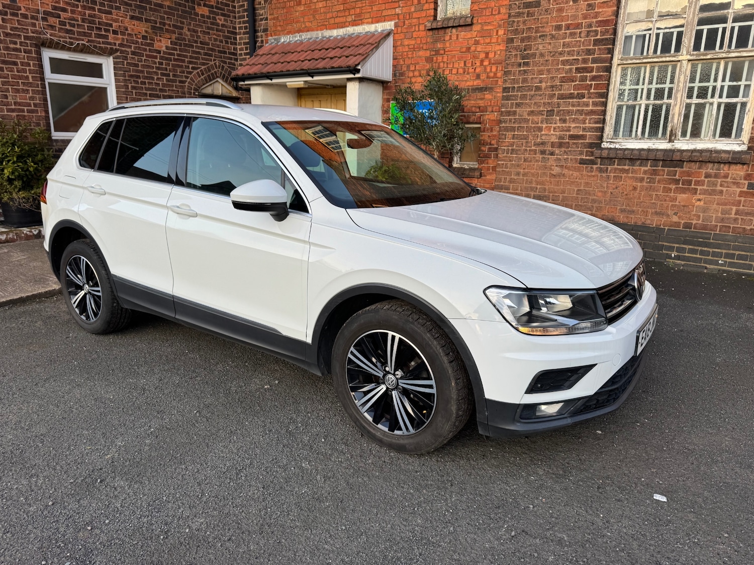 Used Volkswagen Tiguan 2018 for sale - 73893105: Photo 5