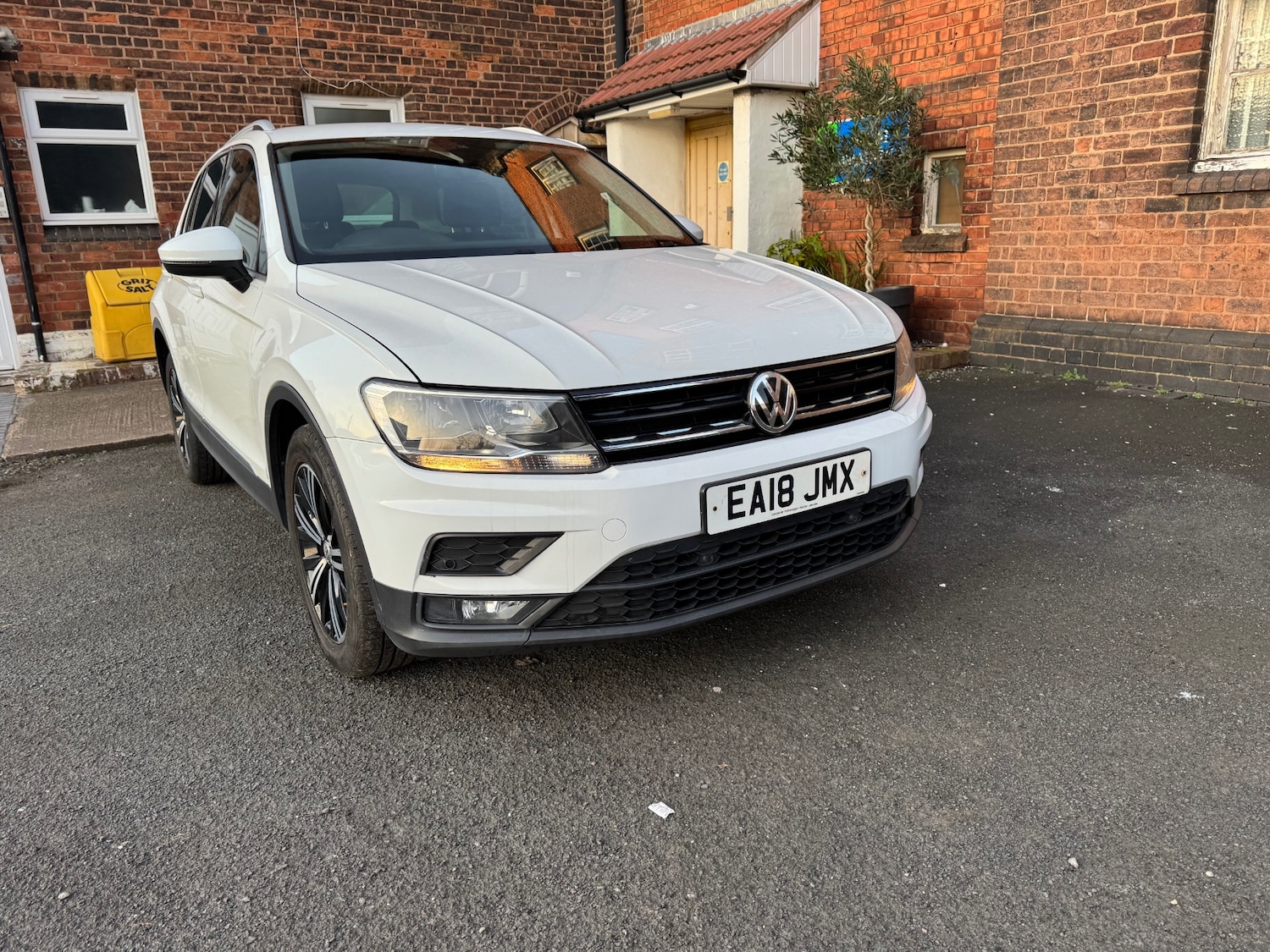 Used Volkswagen Tiguan 2018 for sale - 73893105: Photo 6