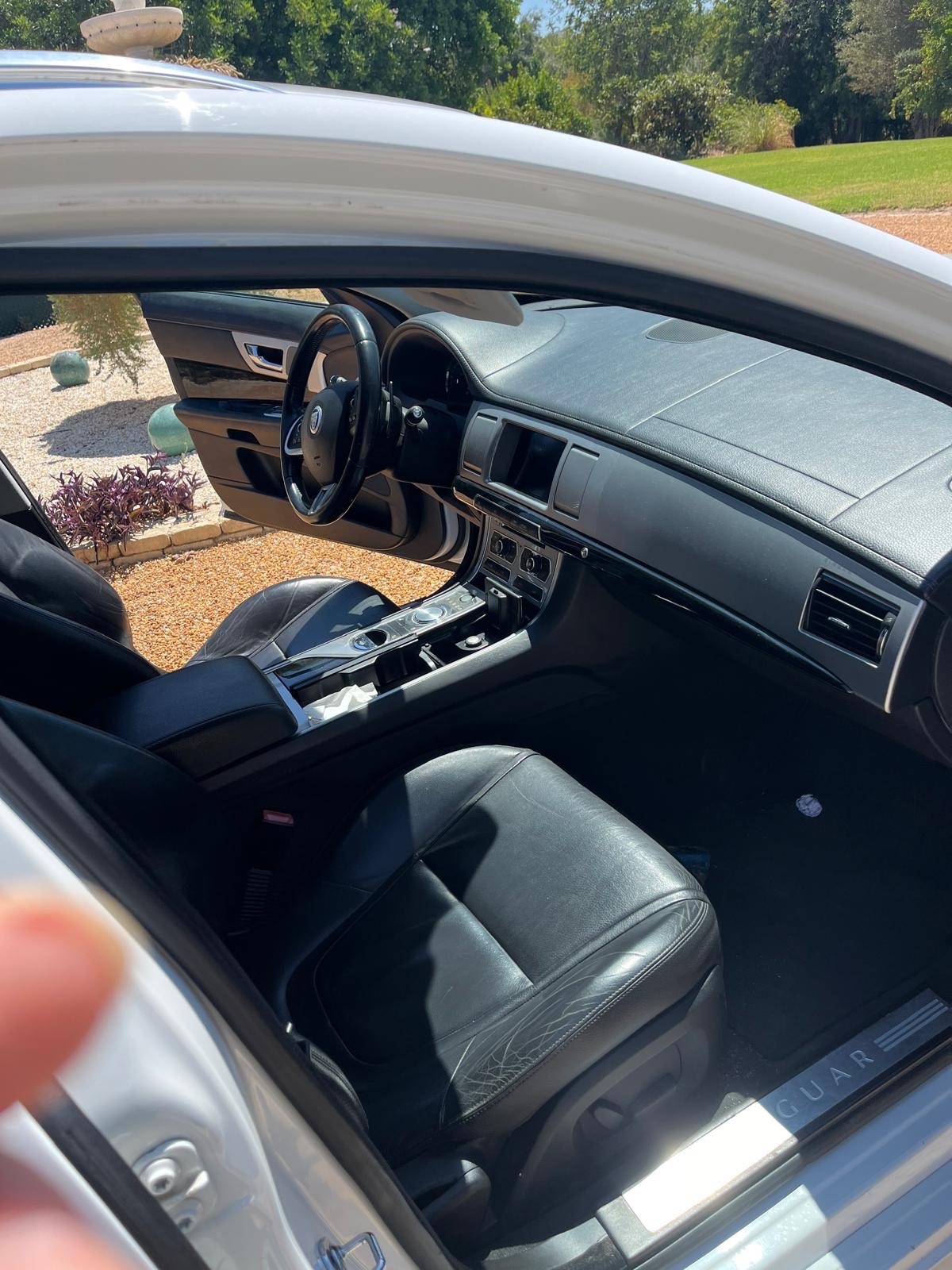 Used Jaguar XF 2013 for sale - 77240753: Photo 7