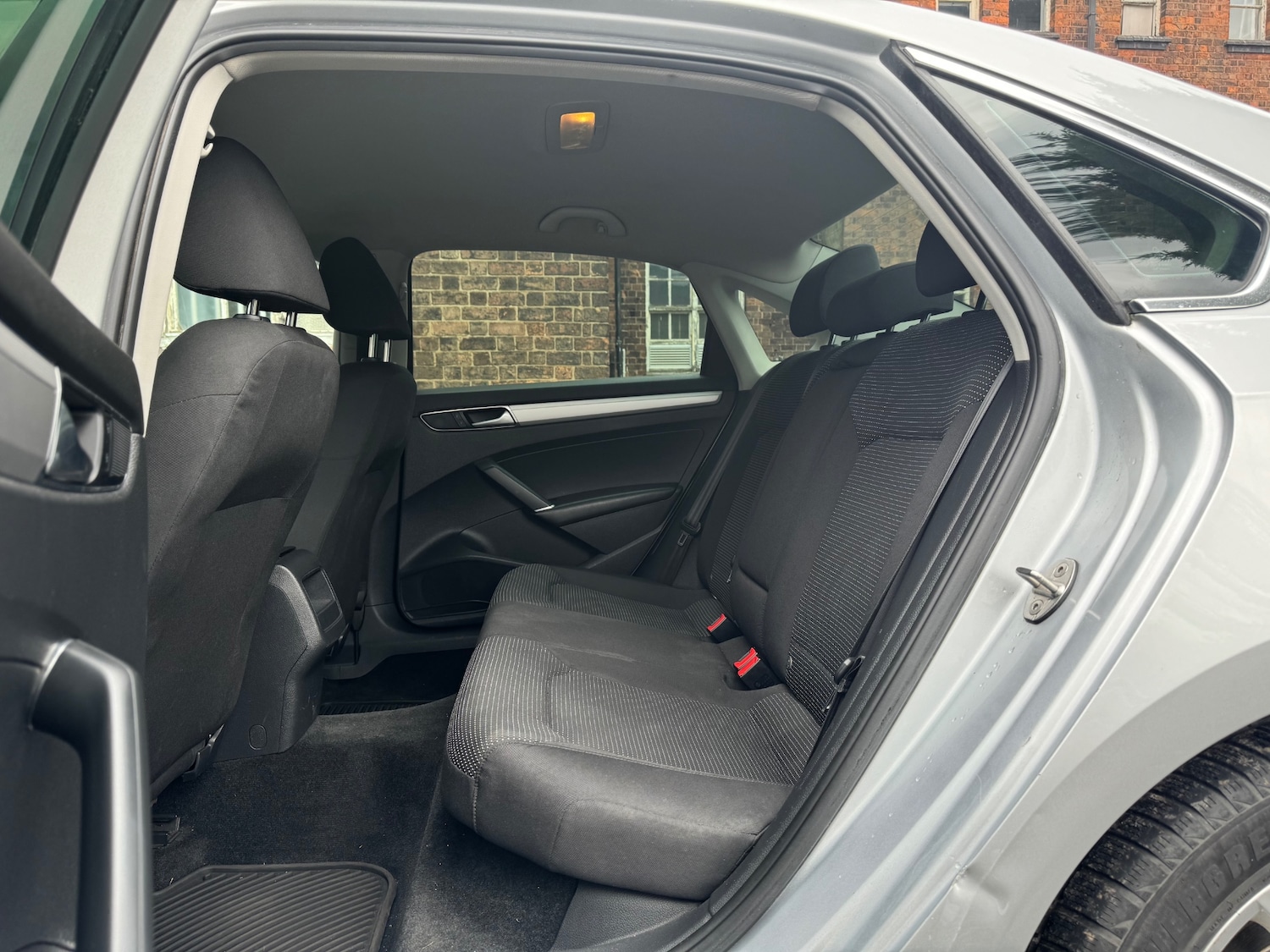 Used Volkswagen Passat 2015 for sale - 76808292: Photo 7