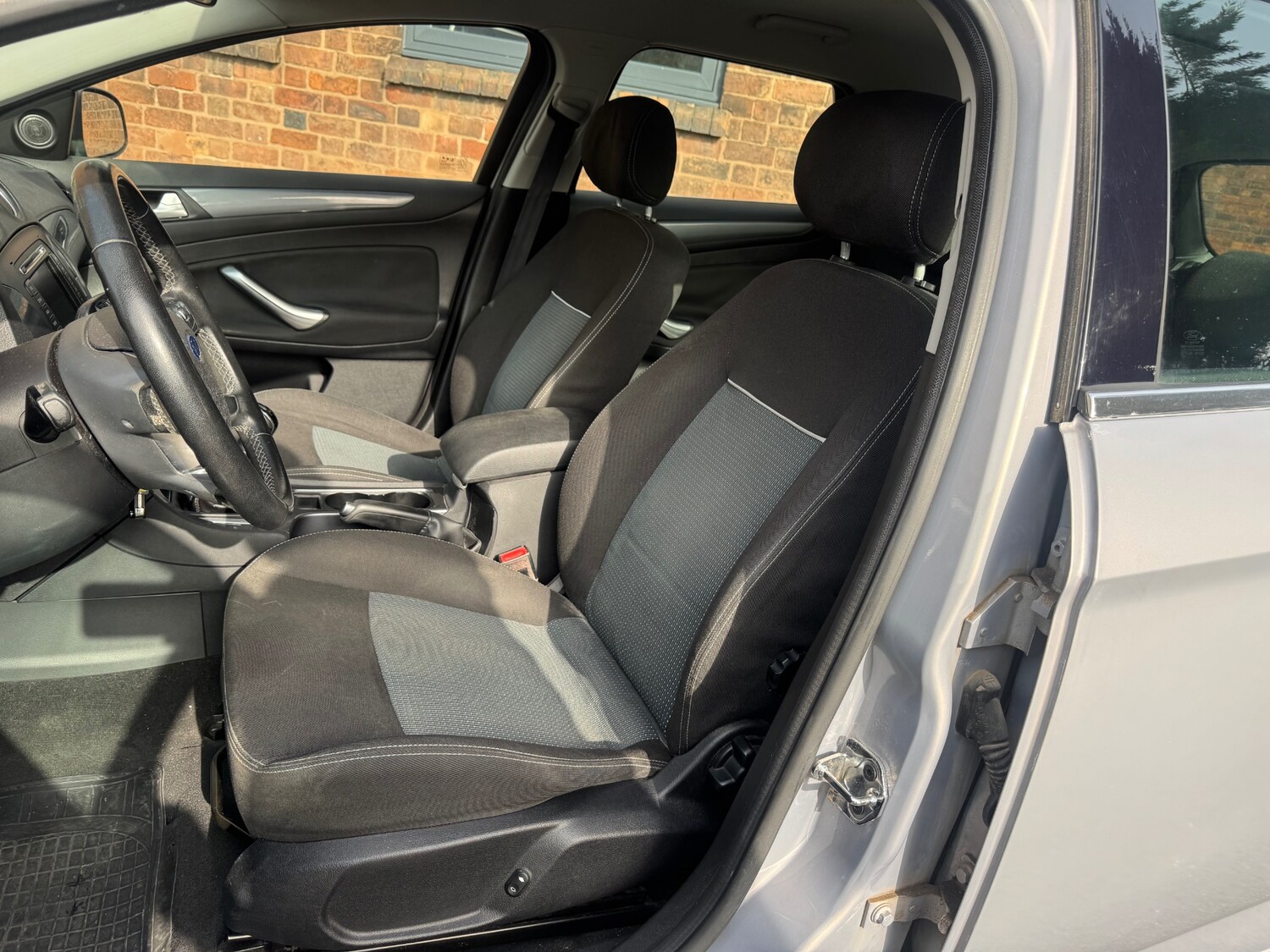 Used Ford Mondeo 2014 for sale - 77818058: Photo 8