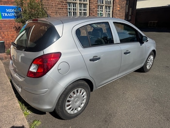Used Vauxhall Corsa 2012 for sale - 75543538: Photo