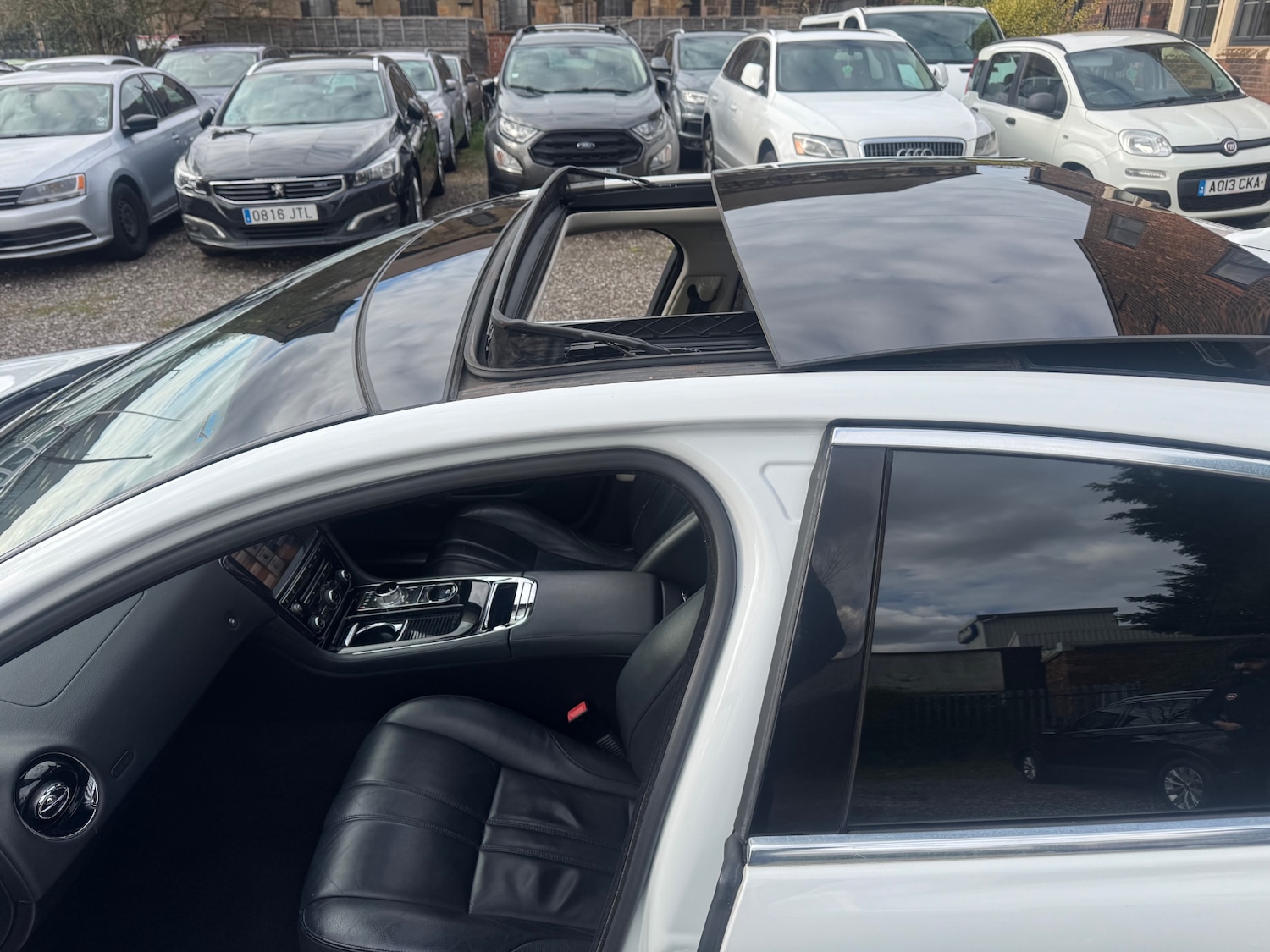 Used Jaguar XJ 2014 for sale - 78067166: Photo 14